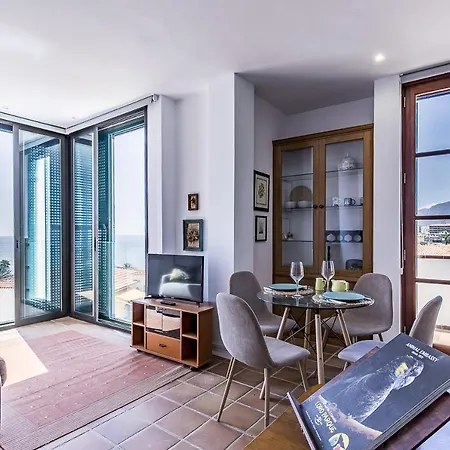 Eden Seaside Getaway