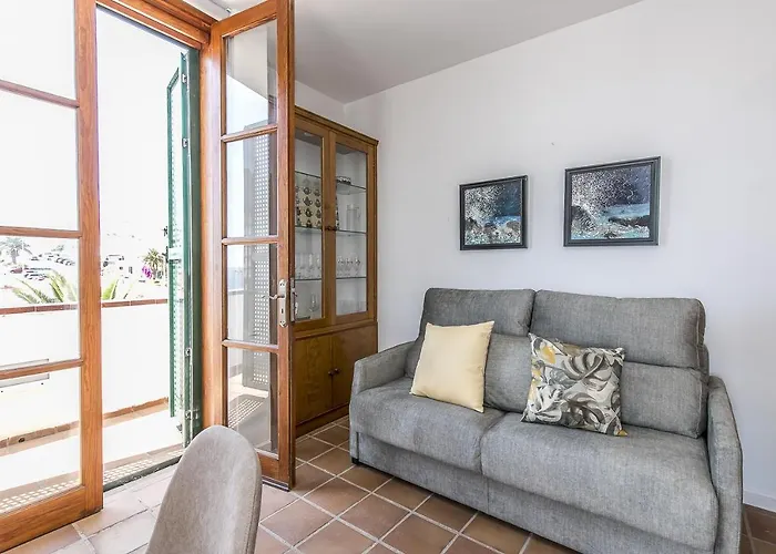 Eden Seaside Getaway Apartamento